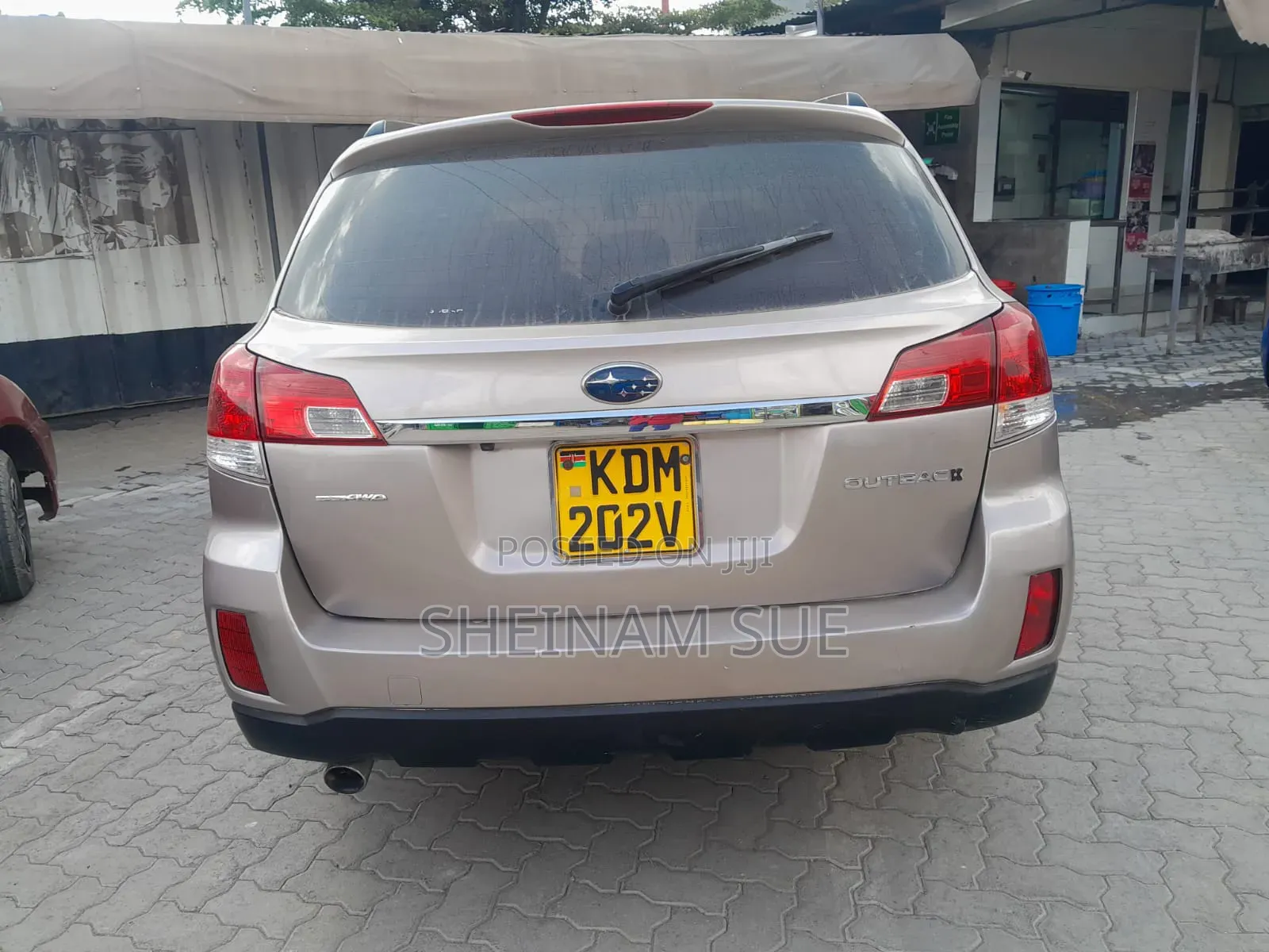 Subaru Outback 2015 Gold
