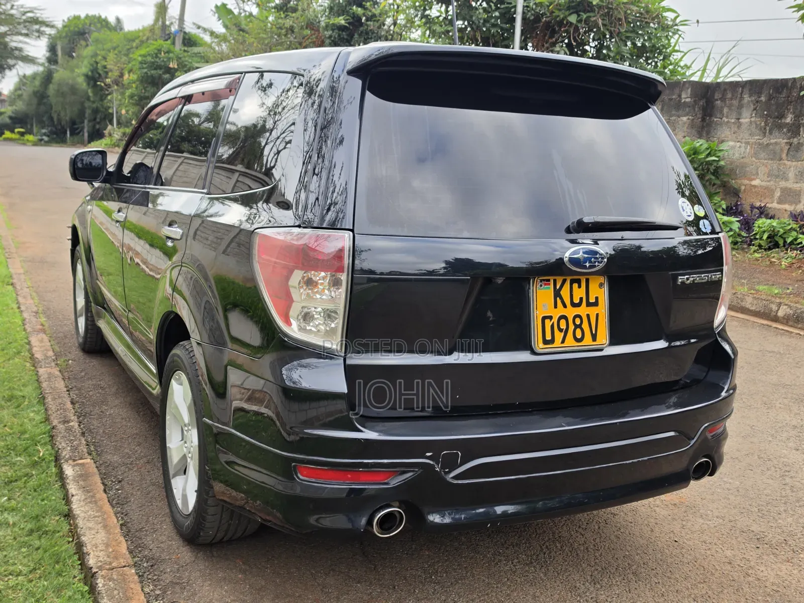 Subaru Forester 2010 Black