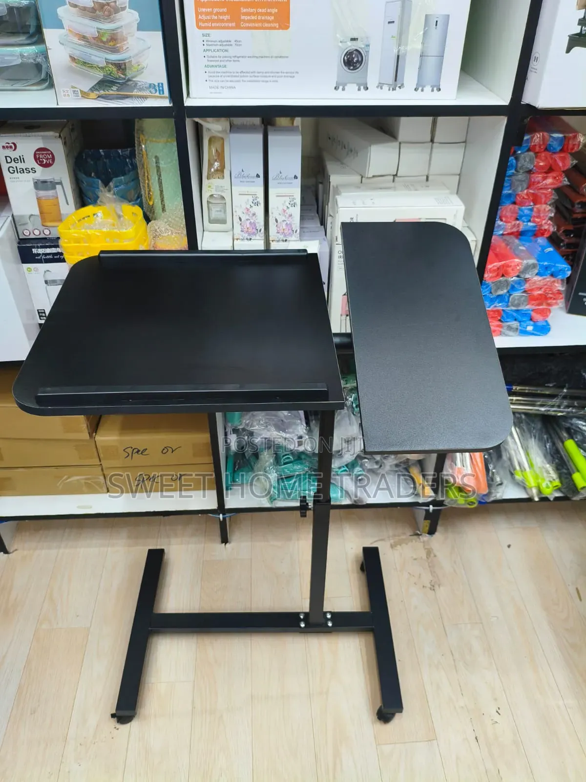 *Height Adjustable Laptop Table /Desk*