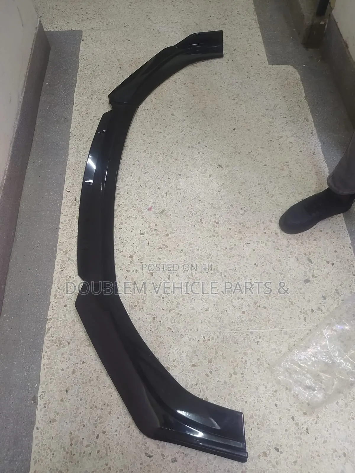 Front Bumper Lip/Protector/Slip/Moulding Black Red Universal All Cars
