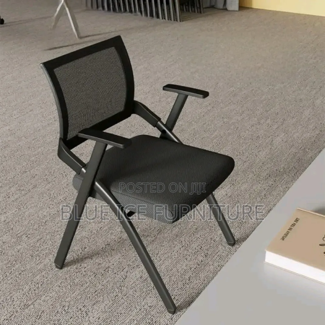 Foldable Conference Chair