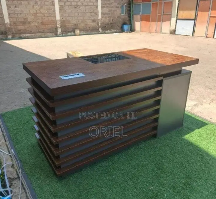 Office Desk : 140cm Brown Office Executive Desk