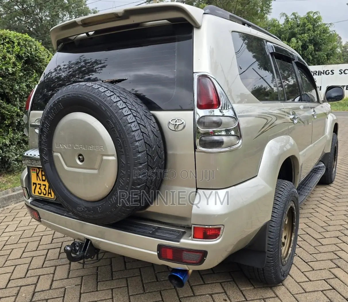 Toyota Land Cruiser Prado 2006 Gold