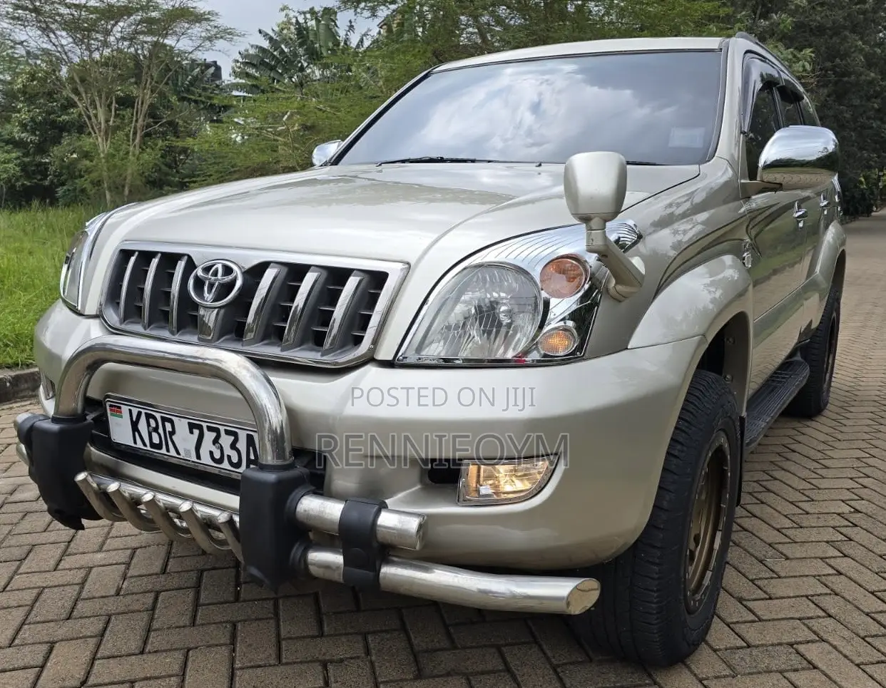 Toyota Land Cruiser Prado 2006 Gold