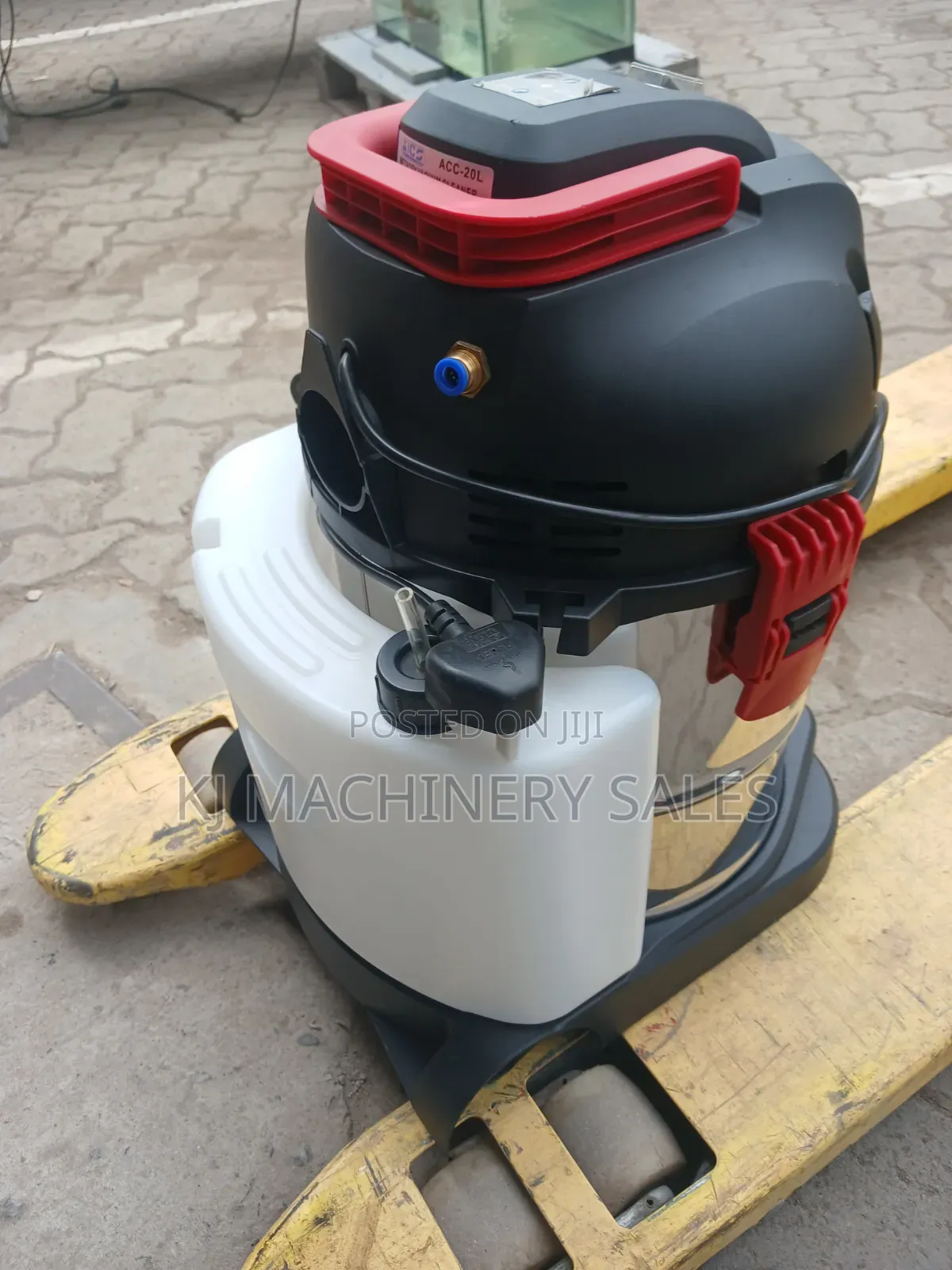 Aico Acc-20l Wet Dry Vacuum Cleaner
