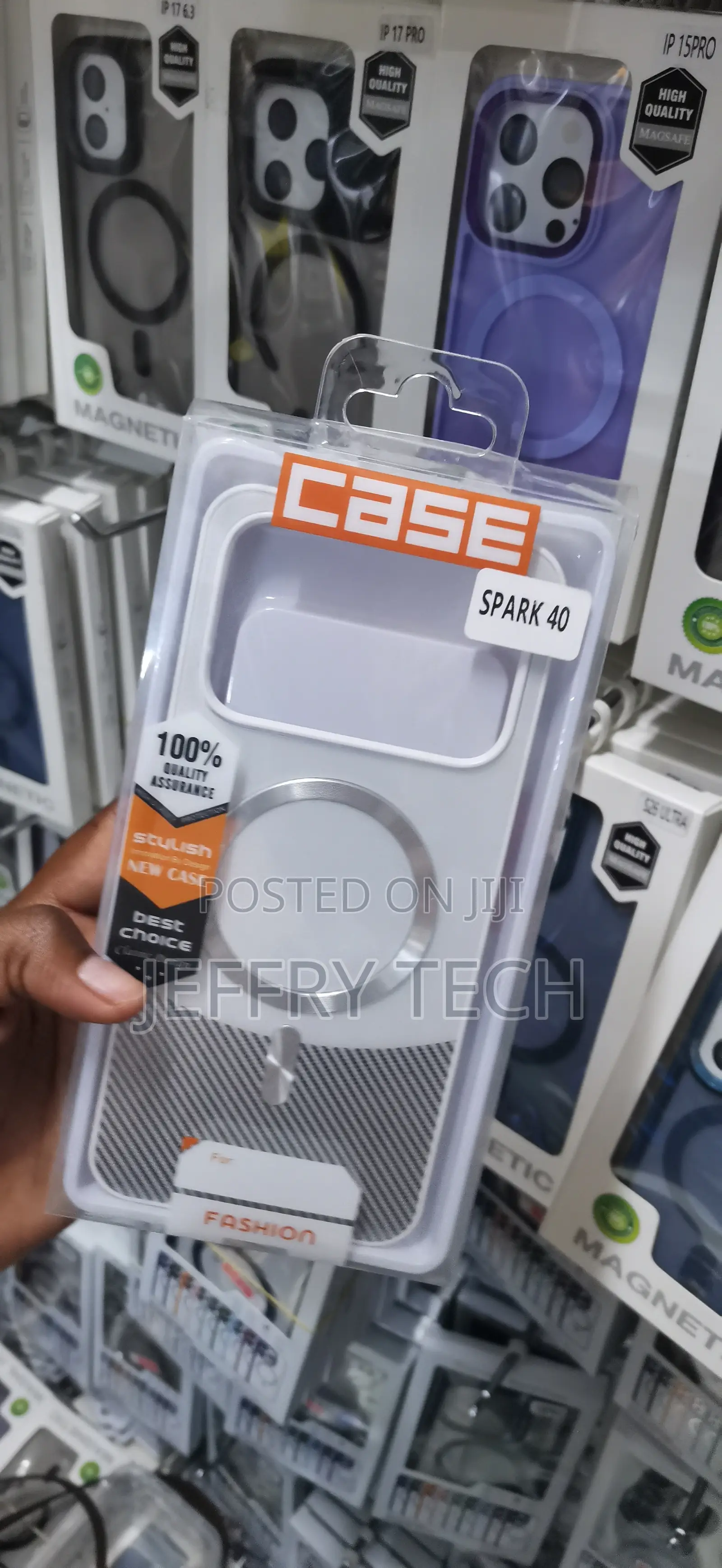 Tecno Spark 40 Stylish Carbon Fiber-Style Bottom Cover