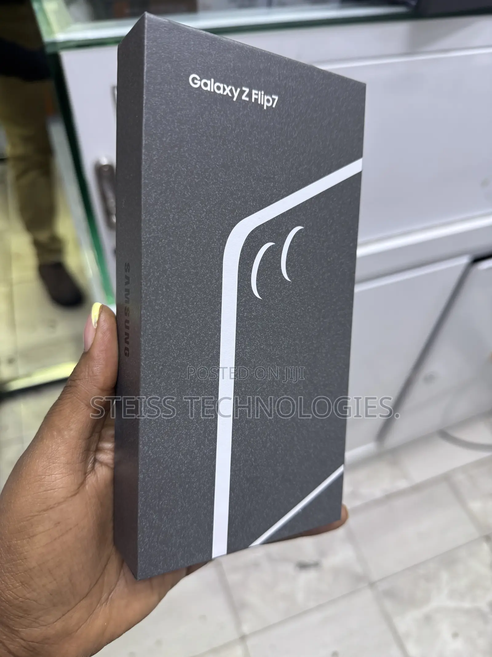 New Samsung Galaxy Z Flip7 256 GB Black