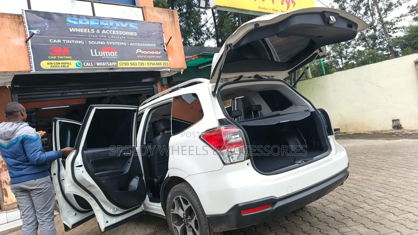 Subaru Forester Llumar Ceramic Tint.