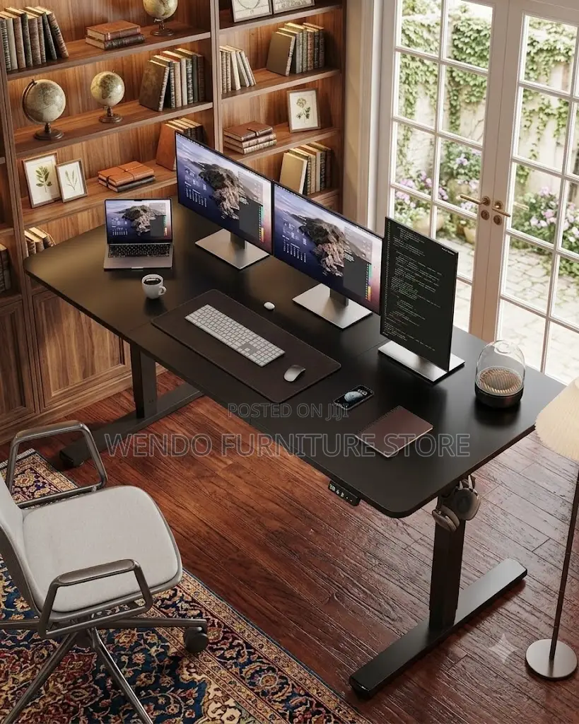 Office Desk; 1600mm White Adjustable Table