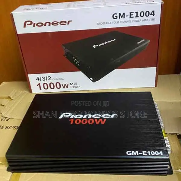 Class Ab Pioneer Gm-E7004 4 Channel Bridgeable Amp With Bass Boost