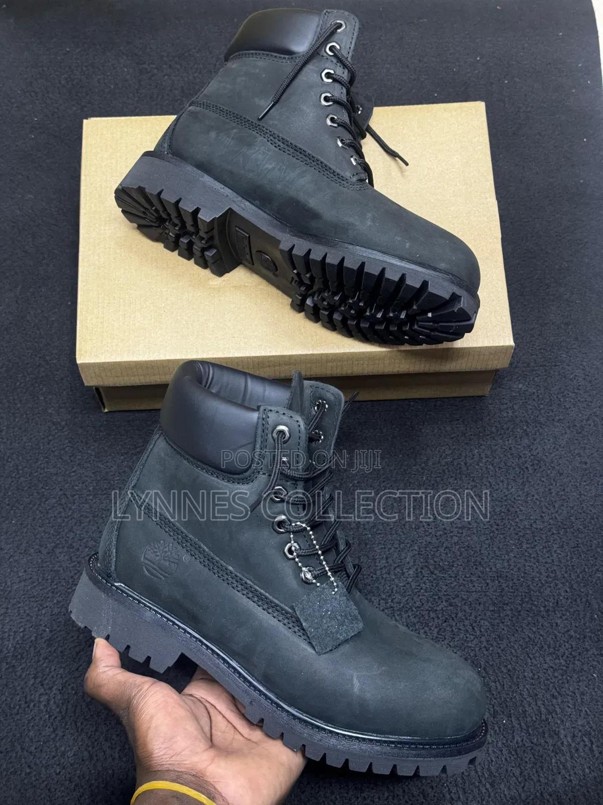 Timberland Leather Boots in Brown/