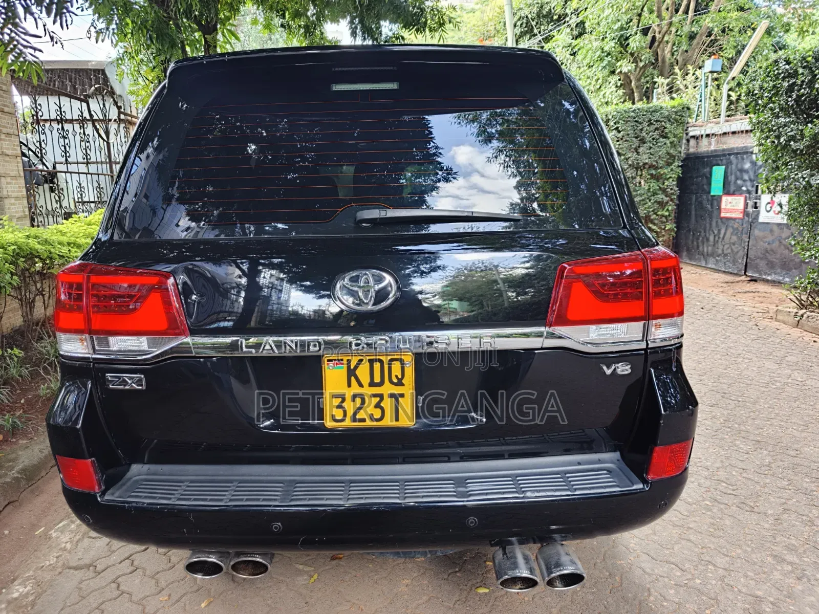 Toyota Land Cruiser 2016 Matt Black