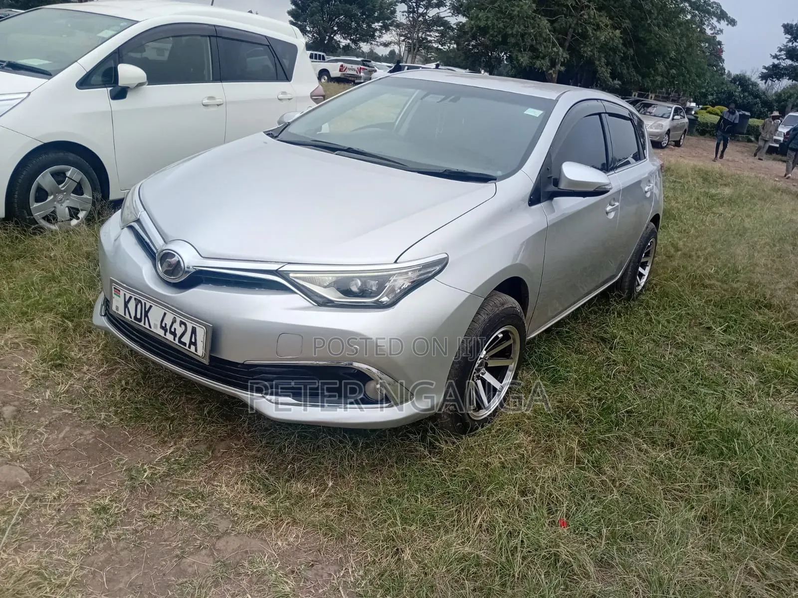 Toyota Auris 2015 Silver