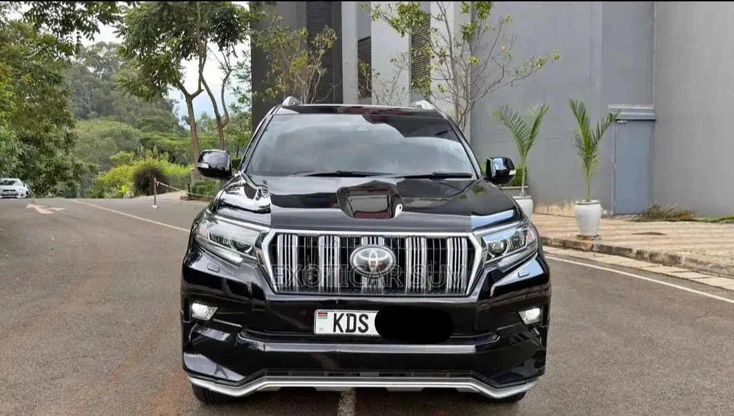 Toyota Land Cruiser Prado 2.8 2020 Black
