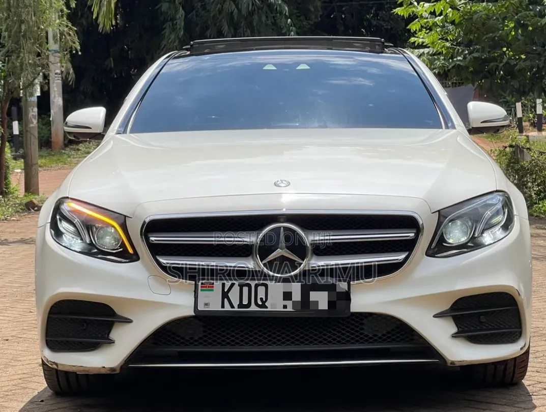 Mercedes-Benz E200 2017 Pearl