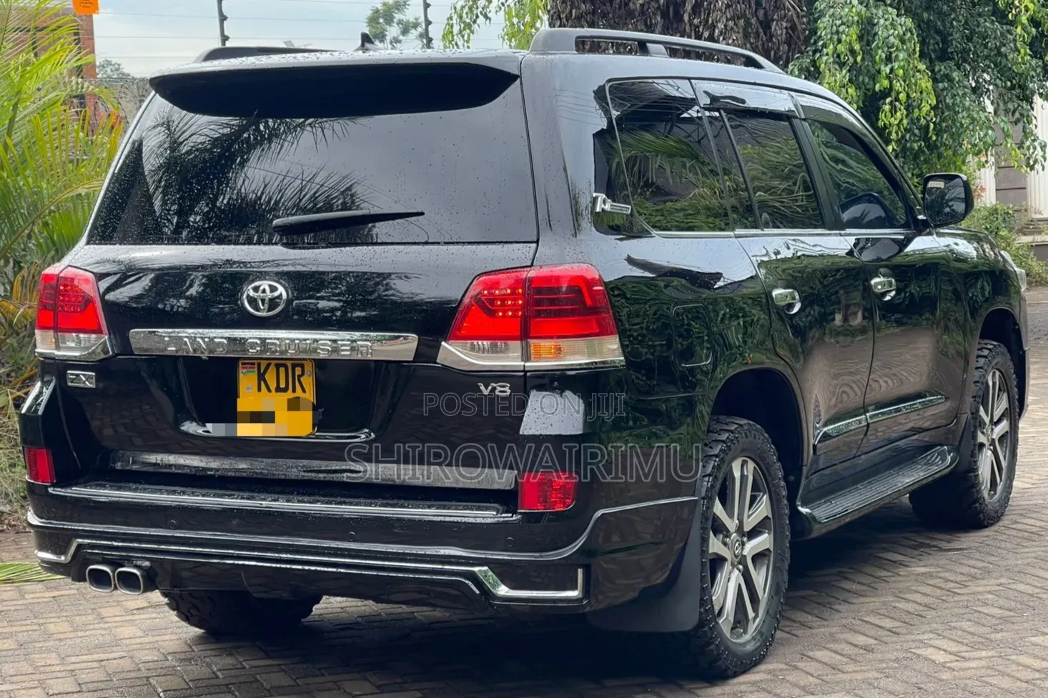 Toyota Land Cruiser 2011 Black