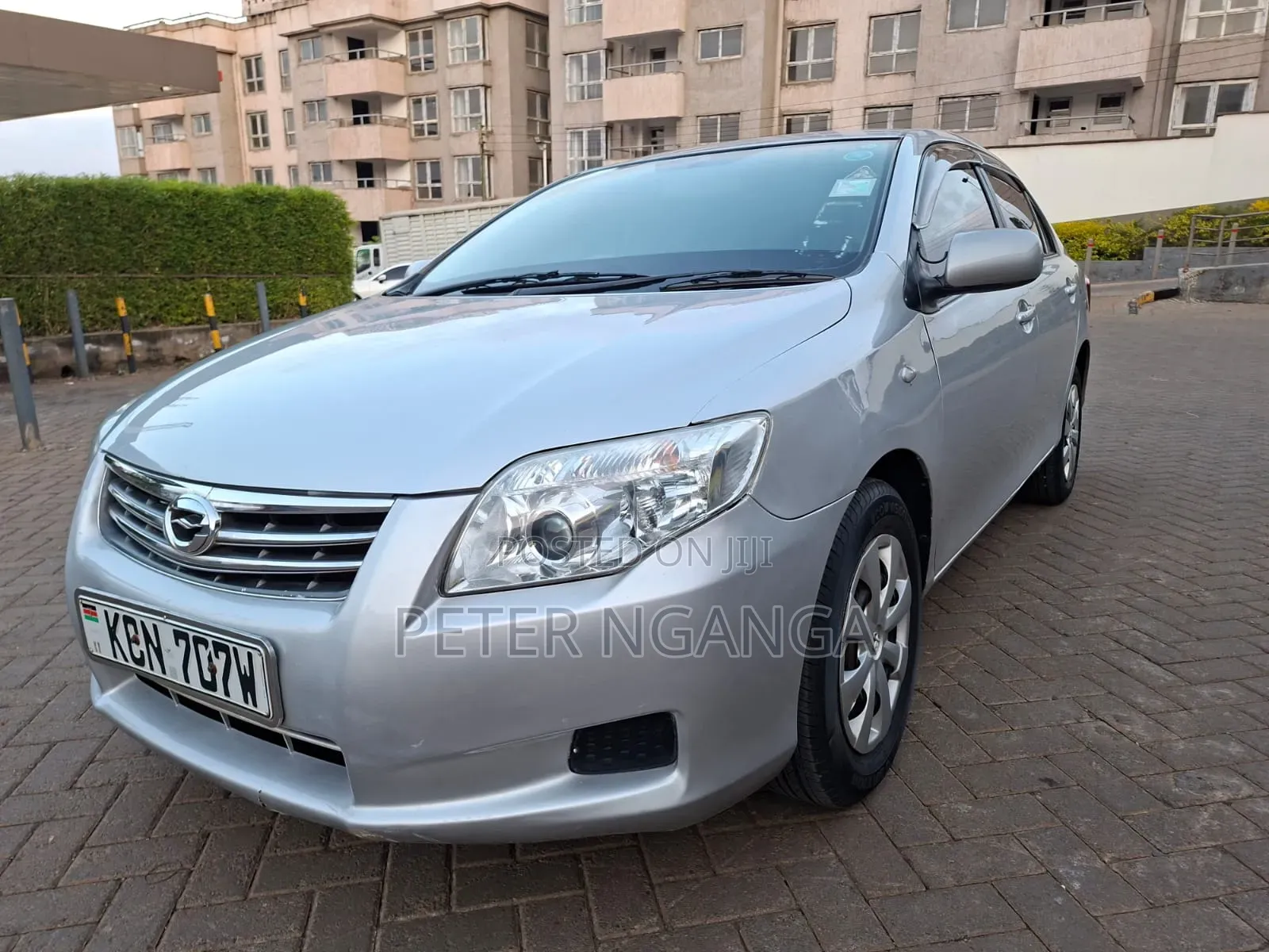 Toyota Axio 2011 Silver