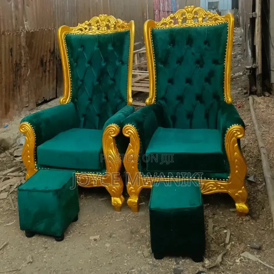 2 Pedicure Seats, 2 Foot Stools, Green and Gold 