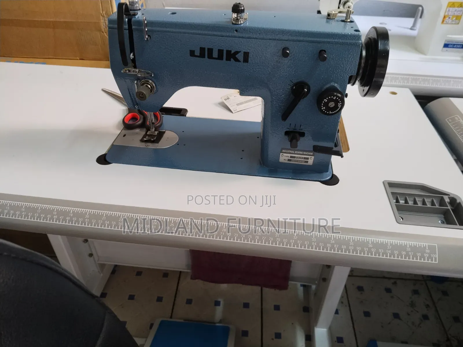 Juki 20u33 Zigzag and Hand Embroidery Sewing Machines