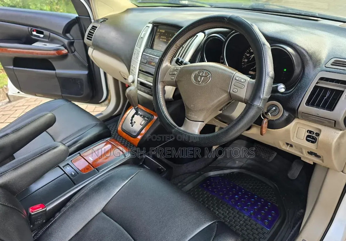 Toyota Harrier 2008 White
