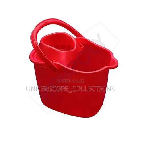 Kenpoly Mop Bucket, Featuring a Durable Plastic Construction