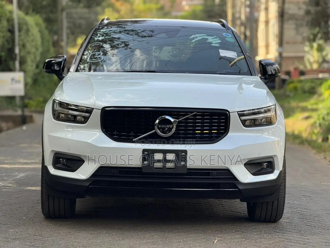 Volvo XC40 T5 Petrol AWD 2019 Pearl