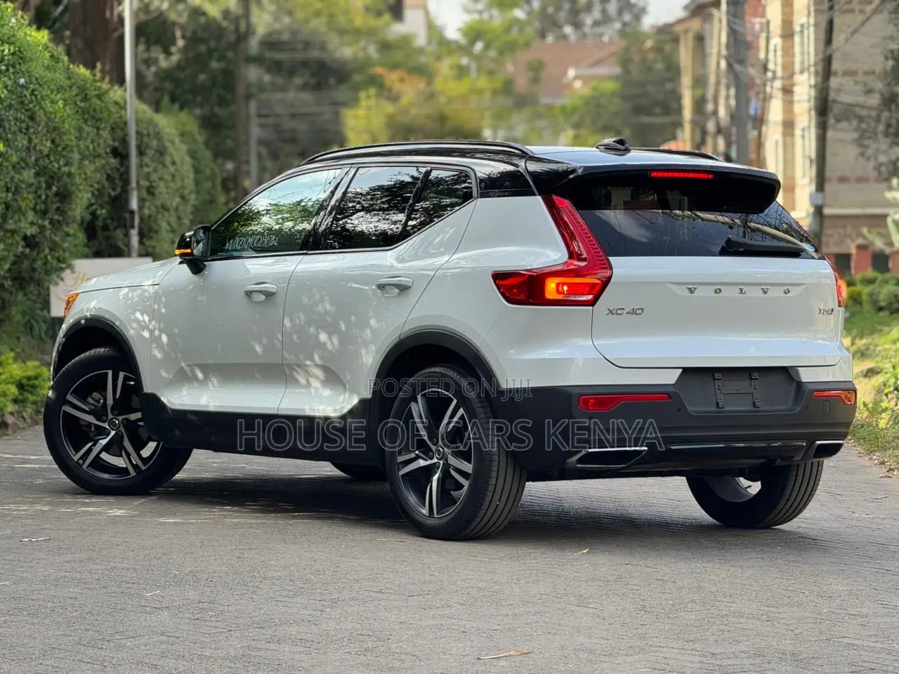 Volvo XC40 T5 Petrol AWD 2019 Pearl