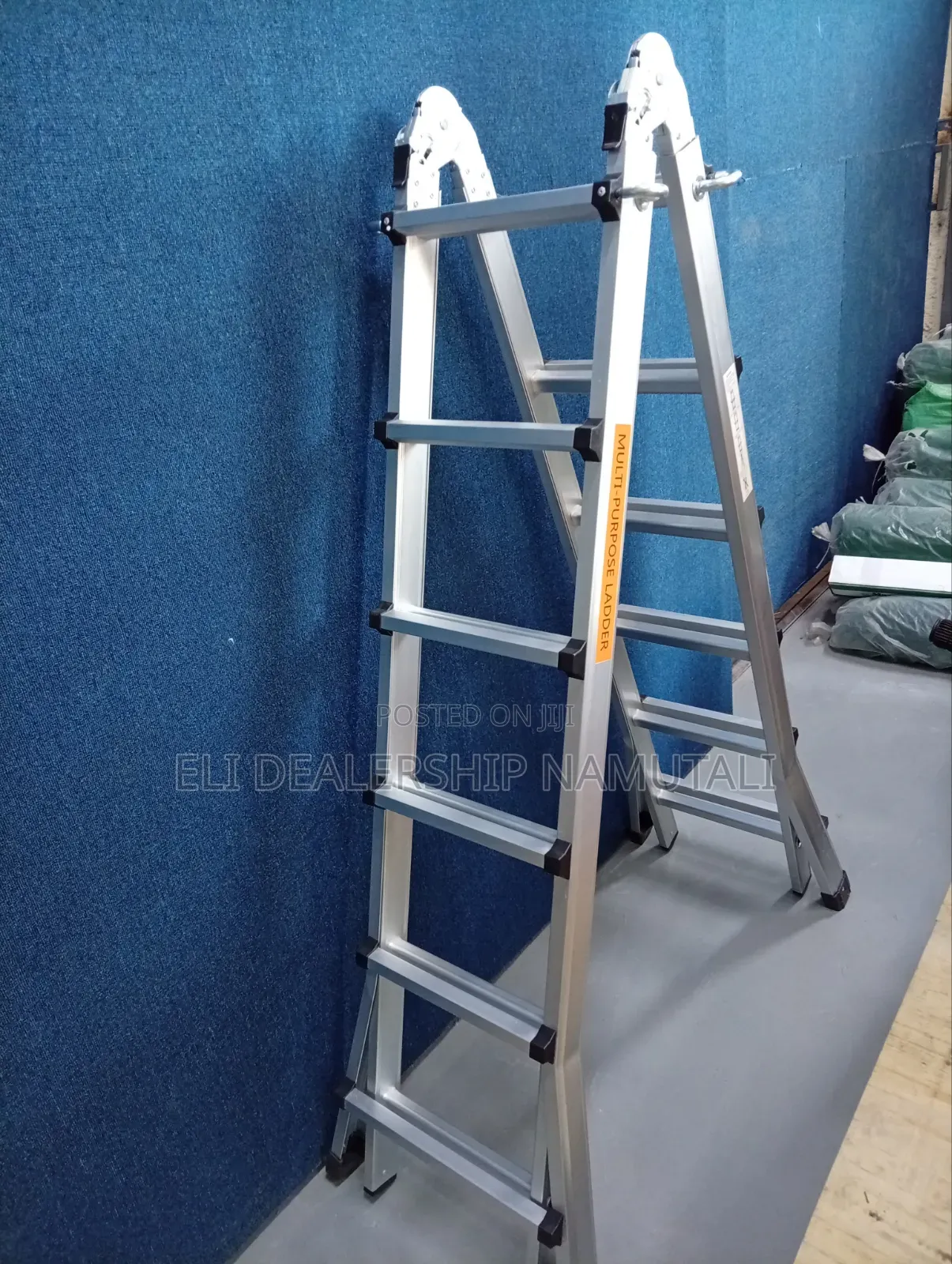 4×6 Steps Multipurpose Extension Ladder With Secure Locking System