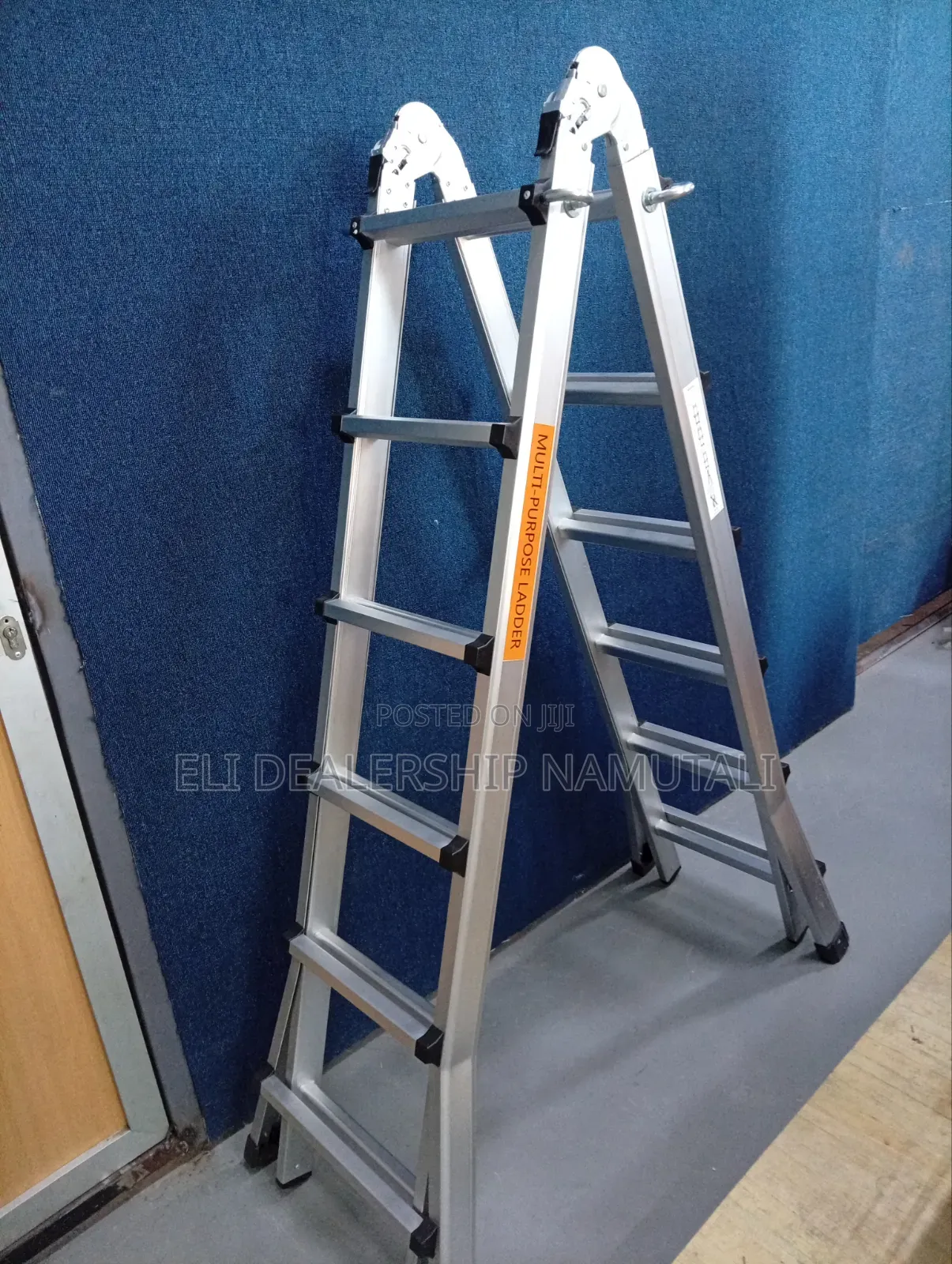 4×6 Steps Multipurpose Extension Ladder With Secure Locking System