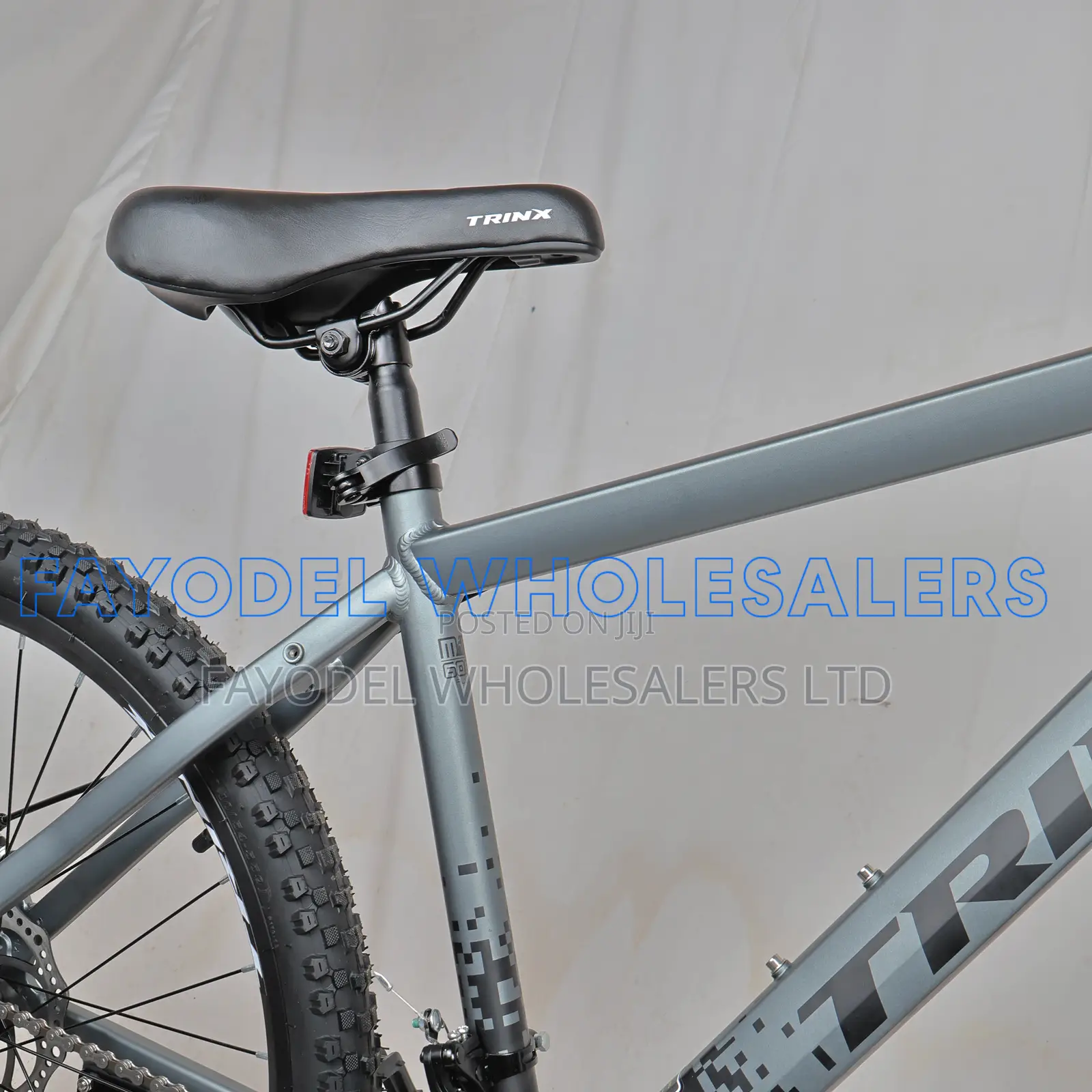Trinx M100 Hybrid Trail Bike – Comfortable Fast