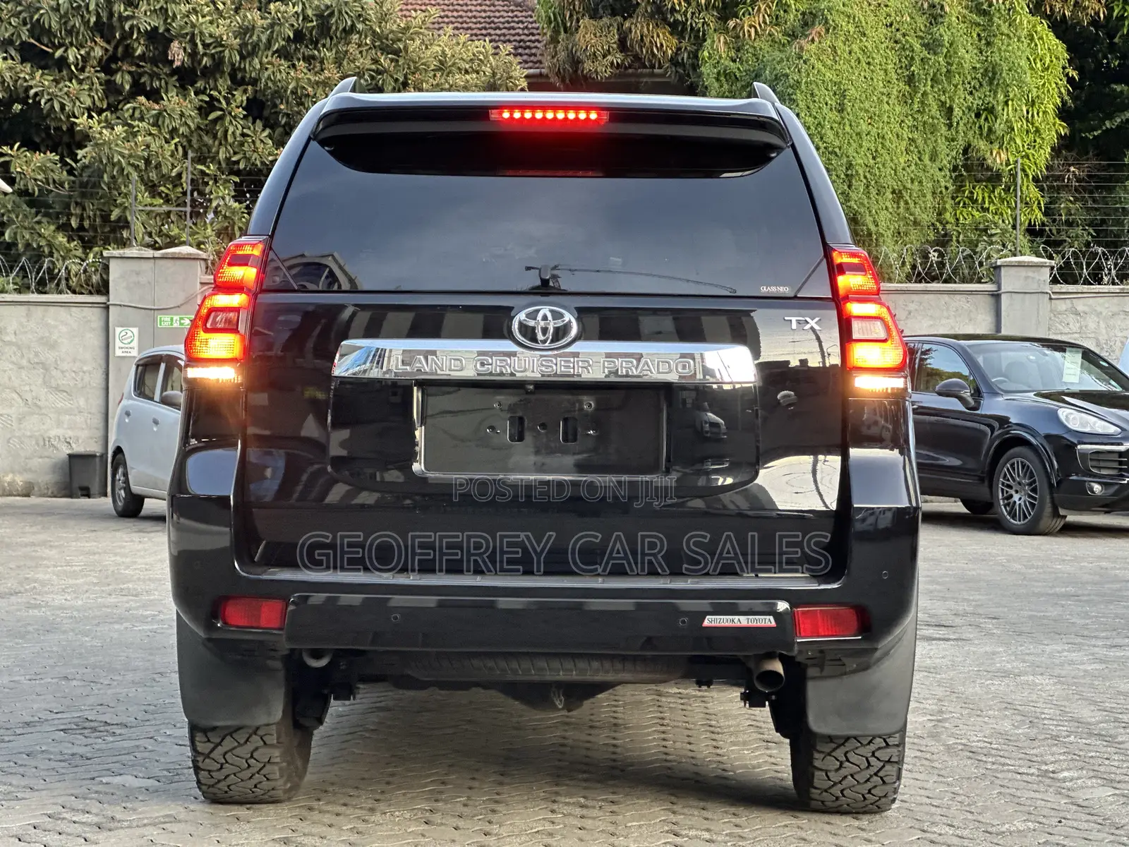 Toyota Land Cruiser Prado 2.8 2021 Black