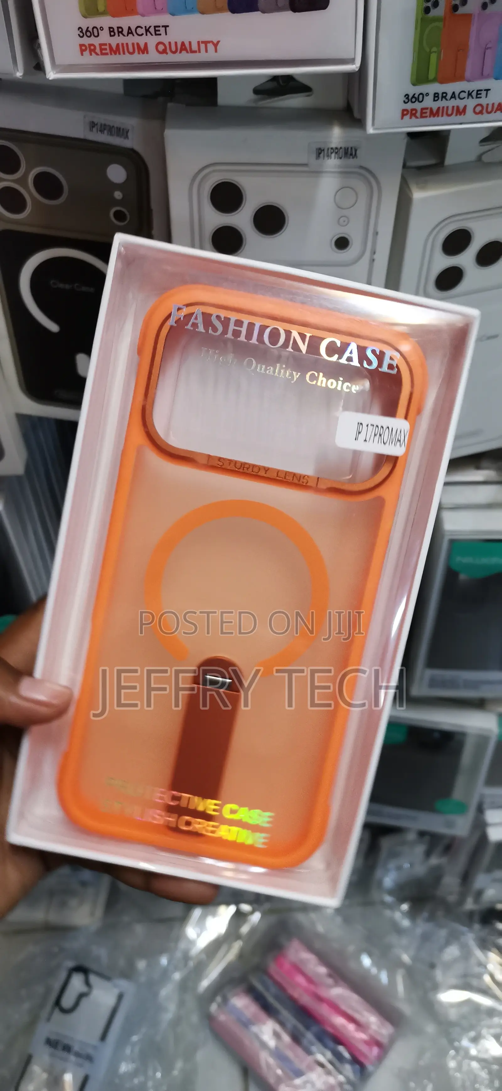 iPhone 17 Pro Max Features a Frosted, Matte-Finish Polycarbonate Case