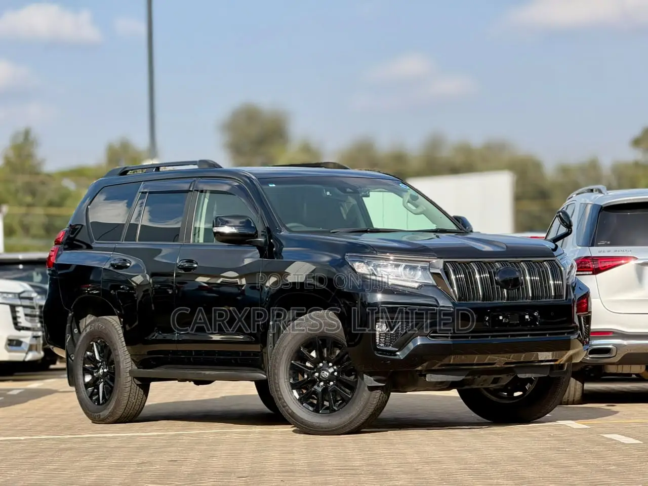 Toyota Land Cruiser Prado 2.7 2021 Black