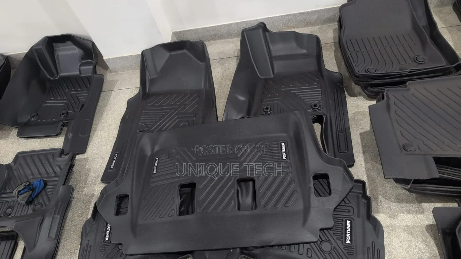 Toyota Fortuner 5d Floor Mats