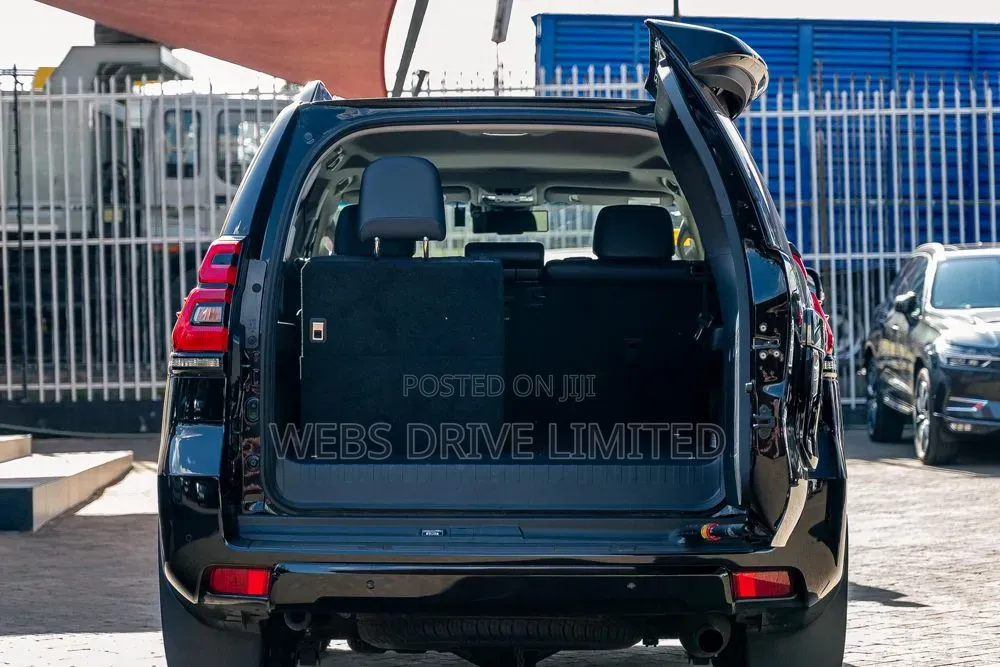 Toyota Land Cruiser Prado 2020 Black