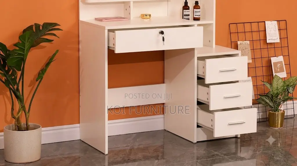 Dressers; Luxue White Dressing Vanity Table Set