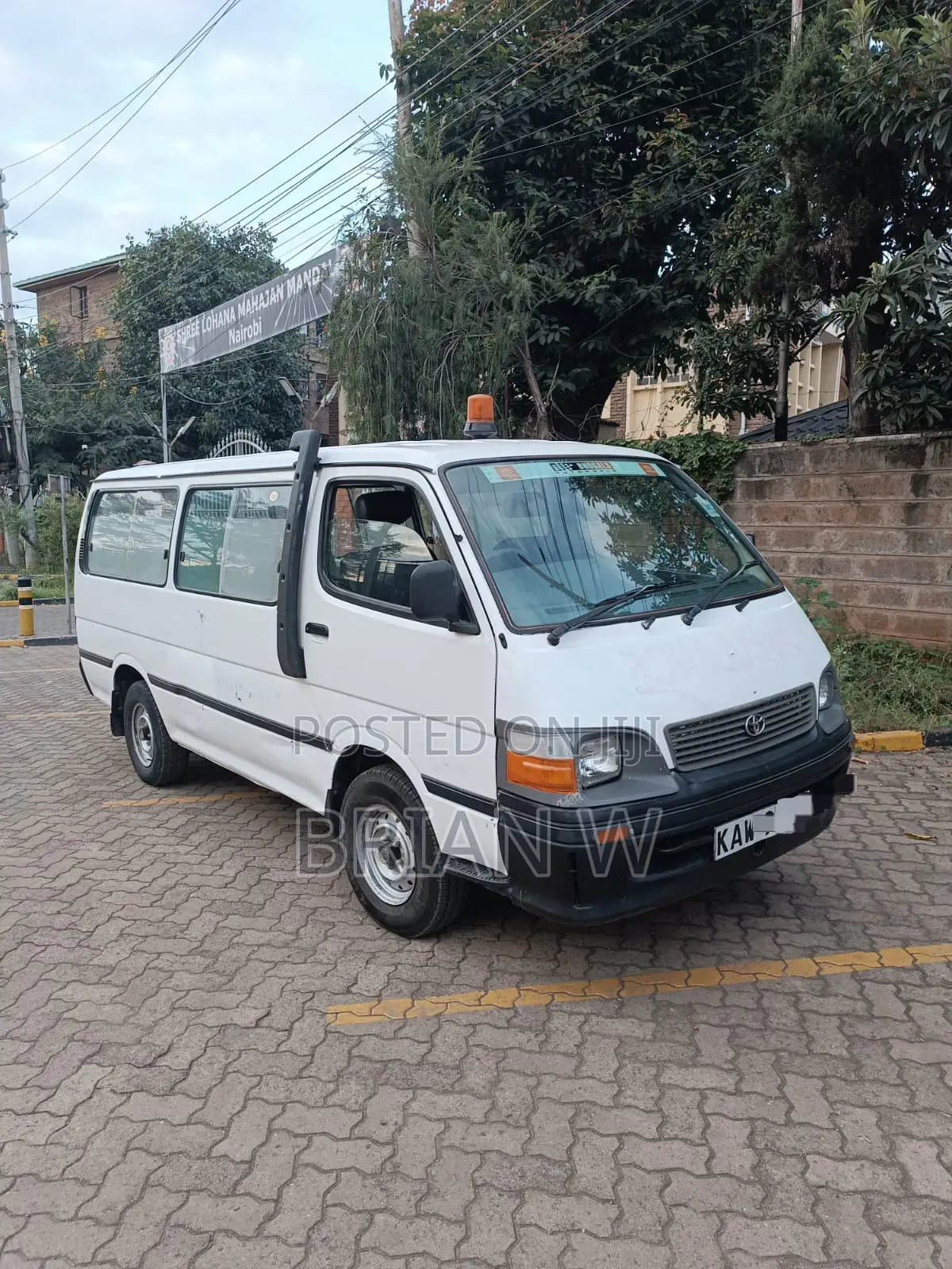 Toyota HiAce 2008 White
