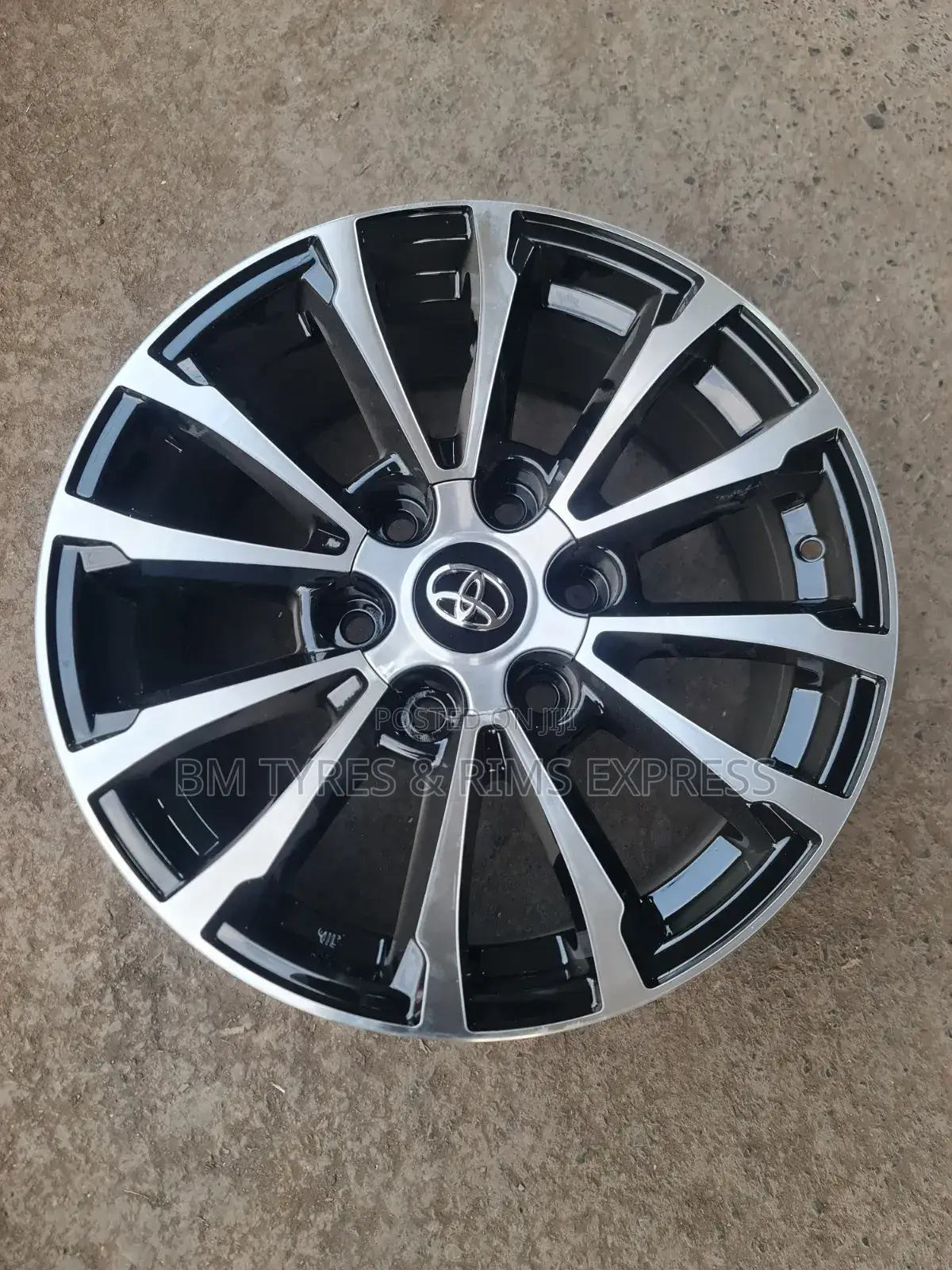 Rims Size (17) Toyota Landcruza (150) Set of 4.(6holes)