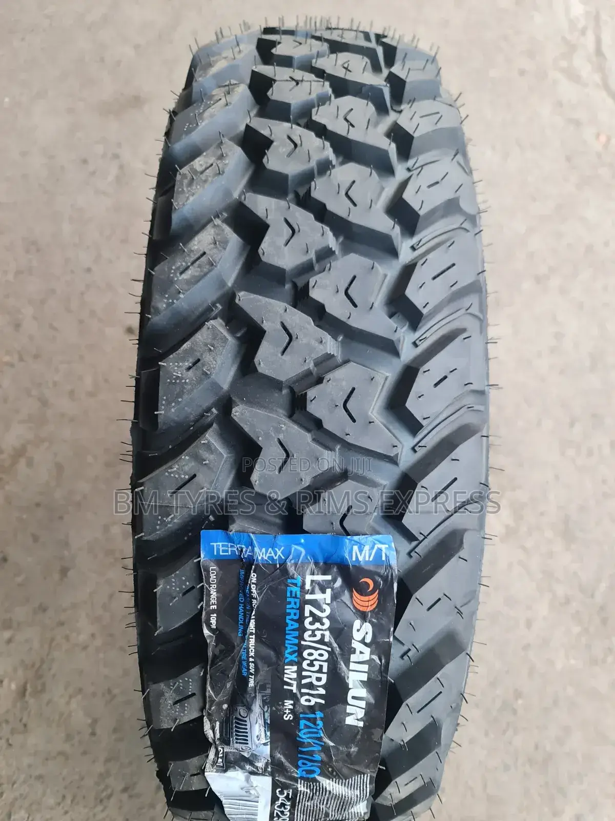 235 /85 R16 Sailun Tires (Mud Terrein)