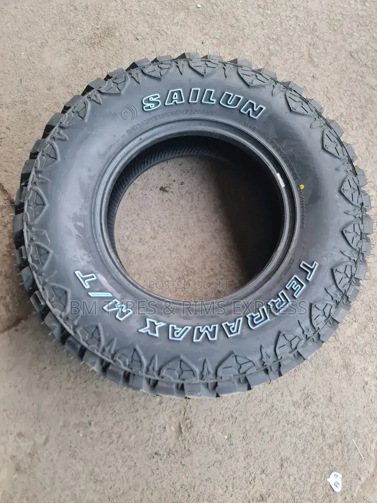 235 /85 R16 Sailun Tires (Mud Terrein)