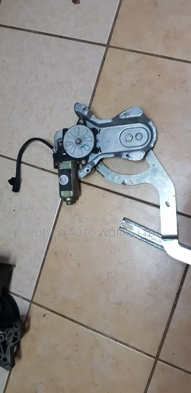 Land Rover Discovery 1 2 Rear Window Winders and Motors.