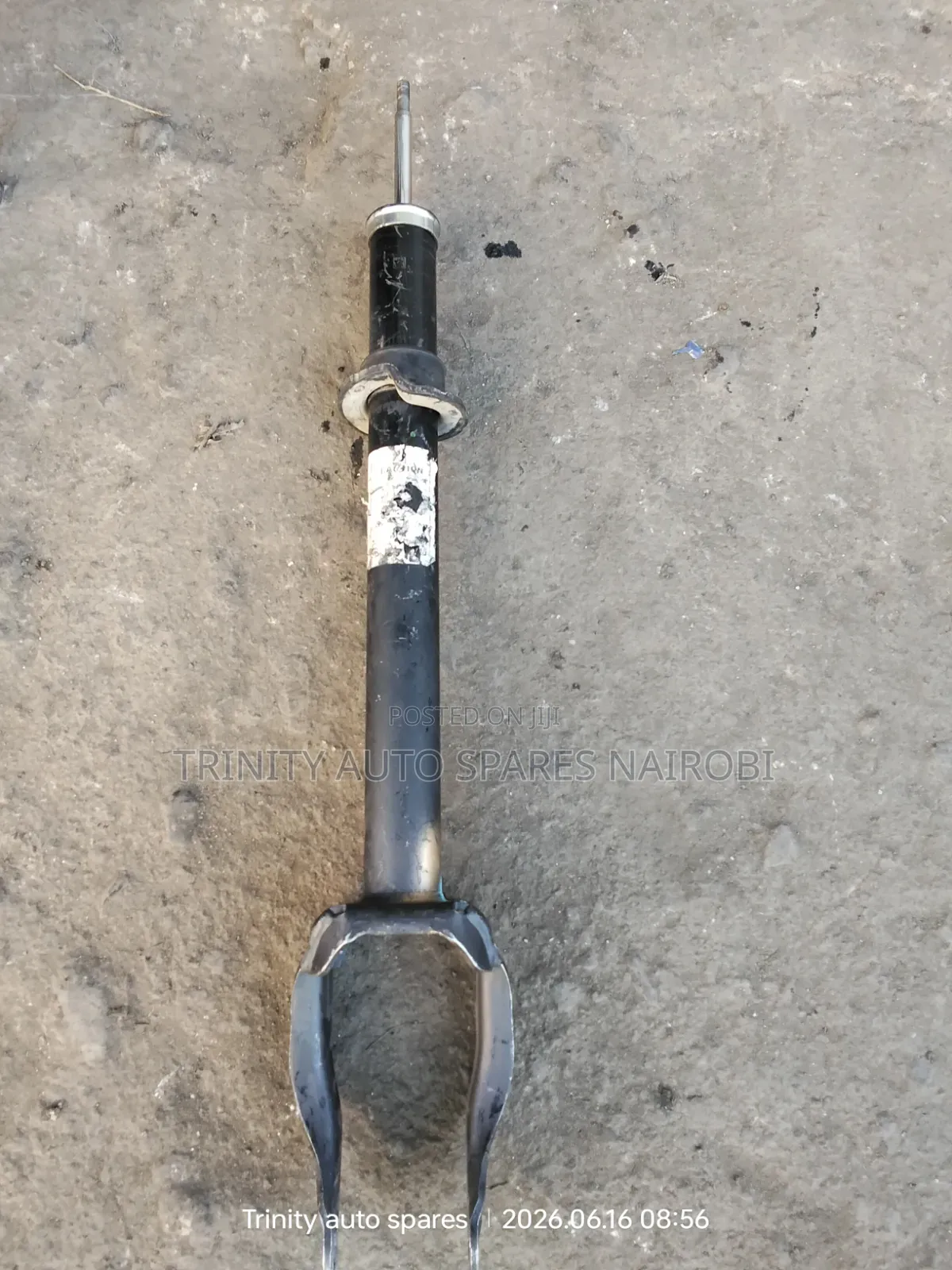 Original Ex Uk Mercedes-Benz Ml 350 Front Shock Absorbers Available