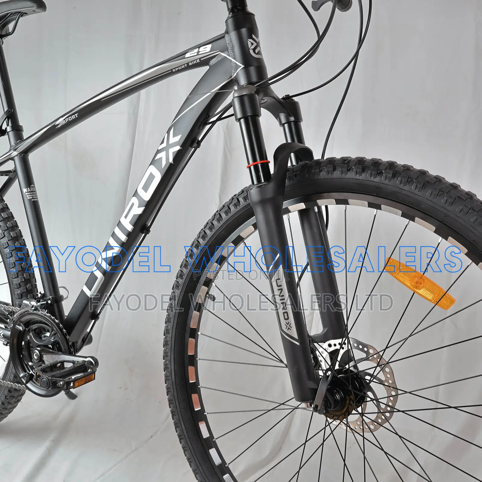 Unirox X3 Adult Bike With Disc Brakes