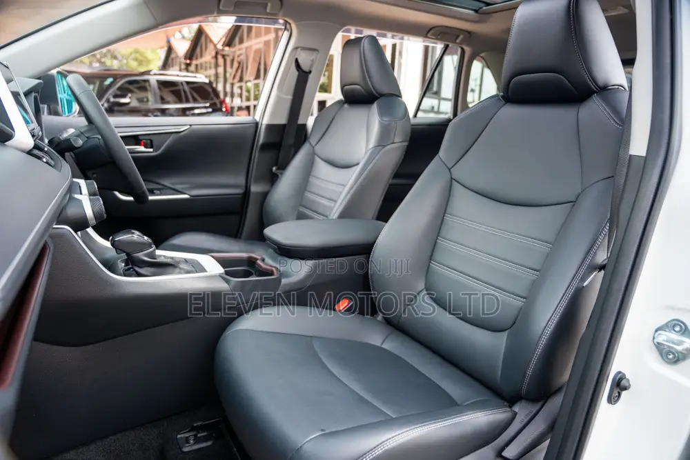 Toyota RAV4 2020 White
