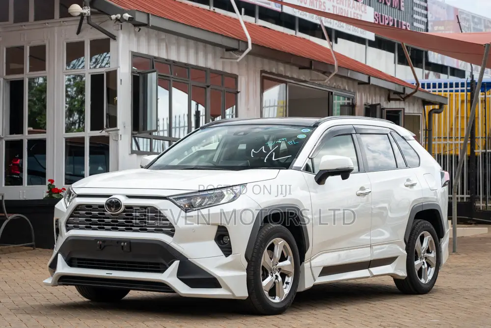 Toyota RAV4 2020 White