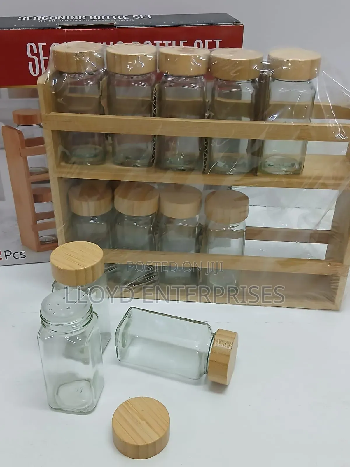 *12 in 1 Wooden Spice Rack With Glass Spice Jars
