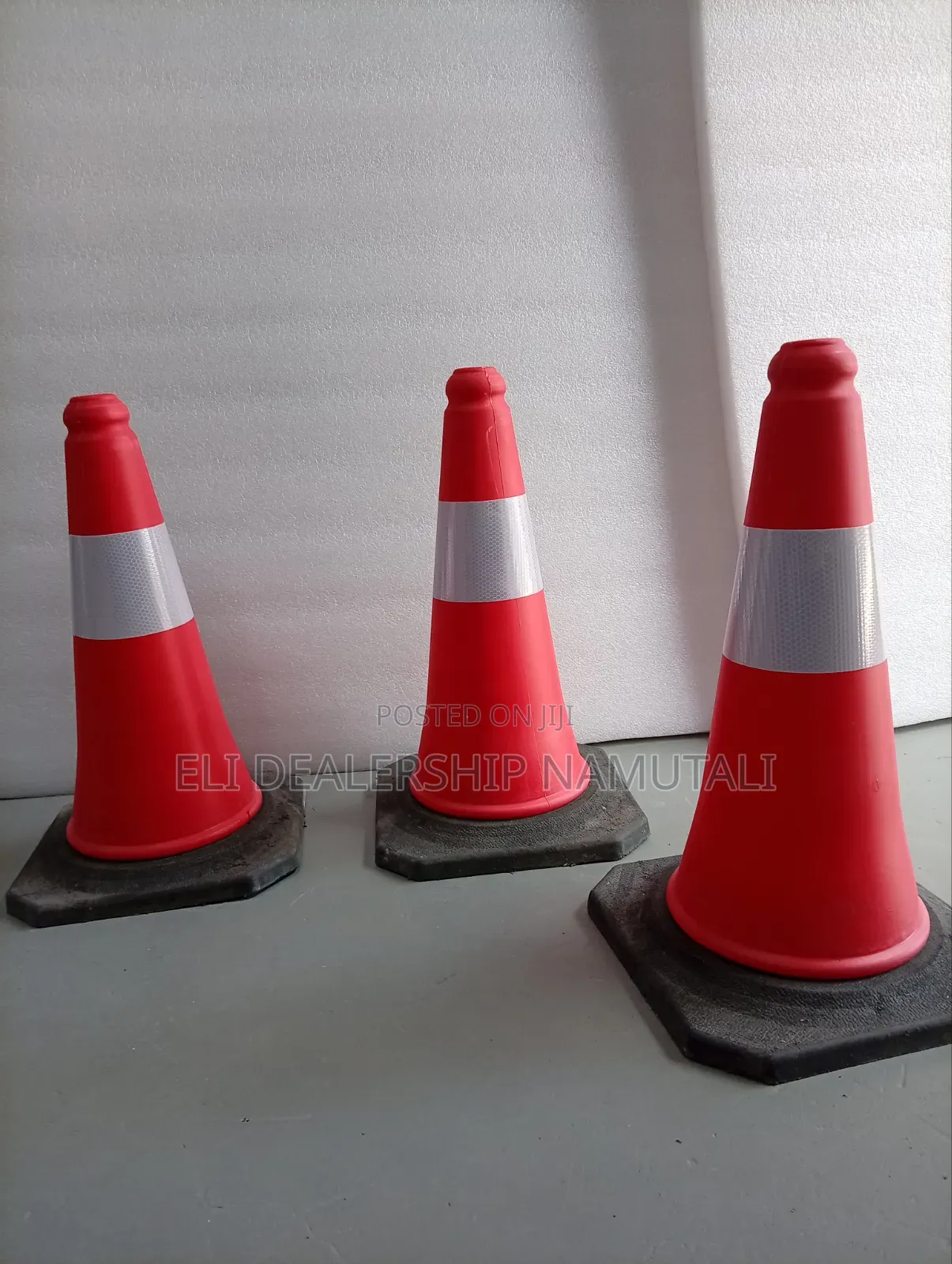Durable Roadside Warning Cone With Reflective Sleeve/White &Red