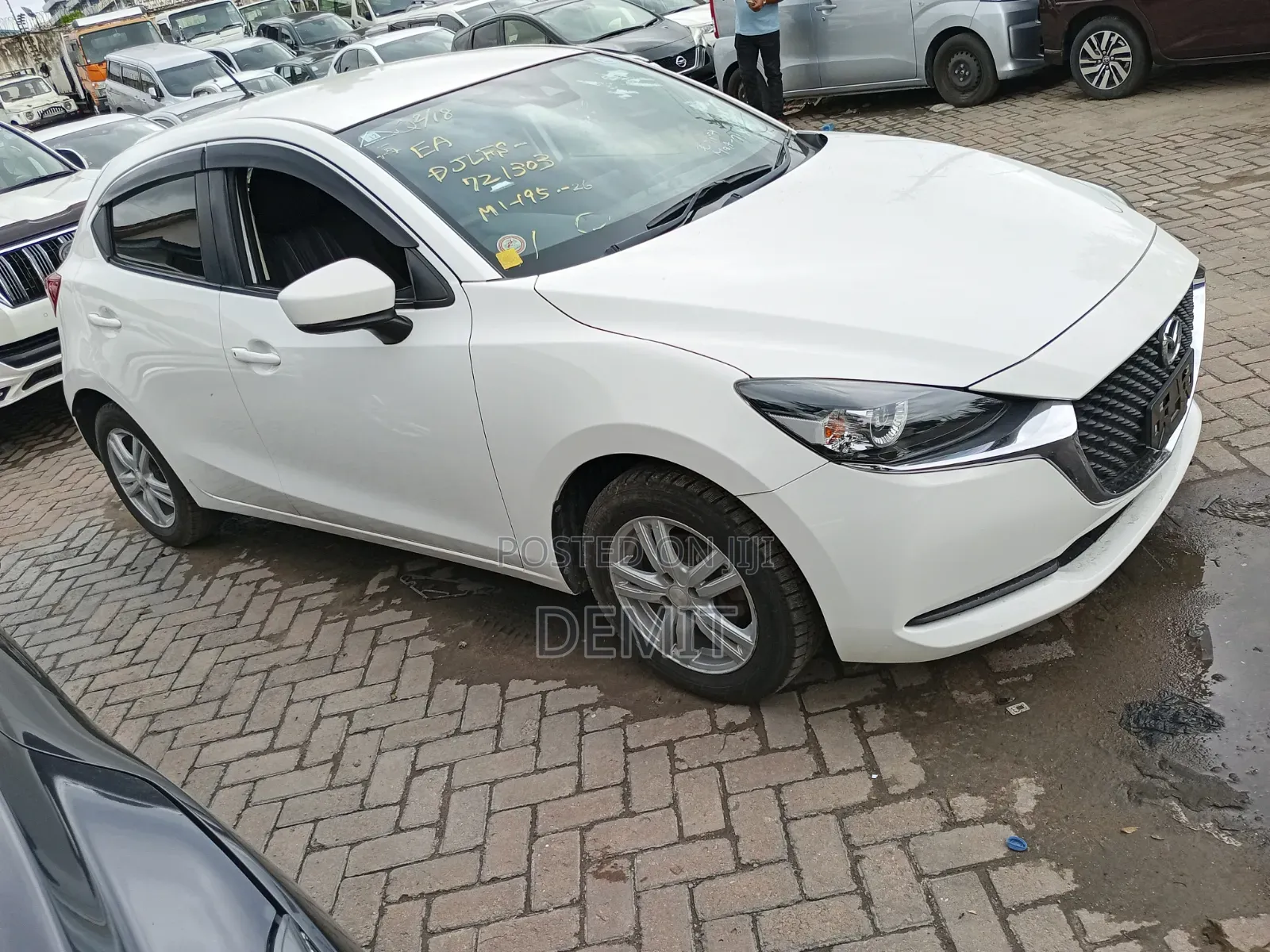 Mazda 2 2020 White