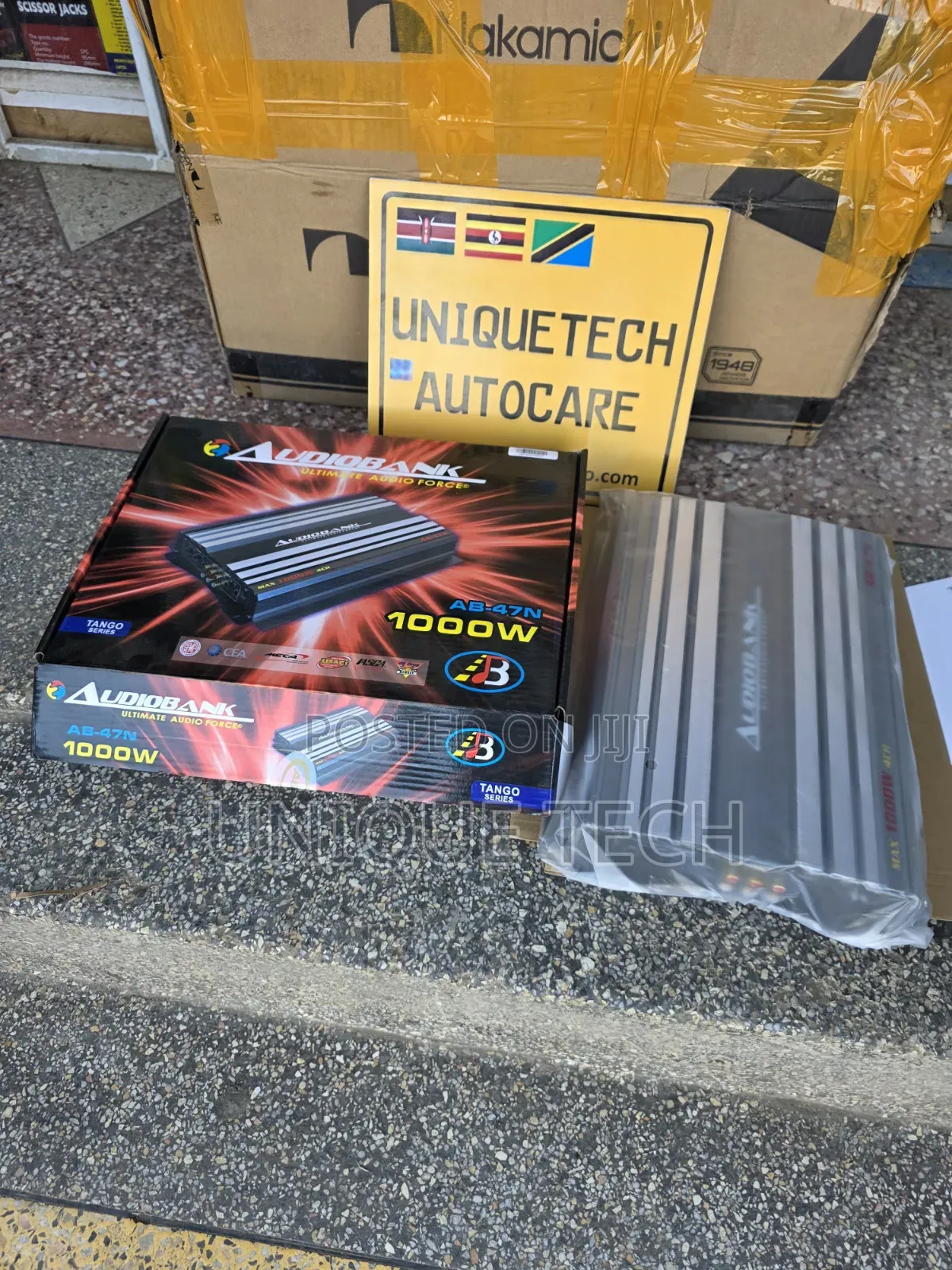 Audiobank 4ch Amplifier 1000w