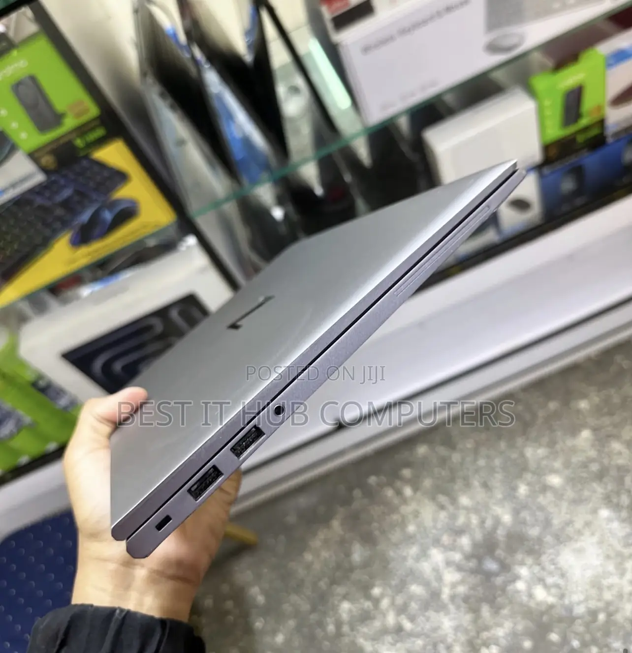 Laptop HP ZBook Firefly G8 16GB Intel Core i7 SSD 512GB